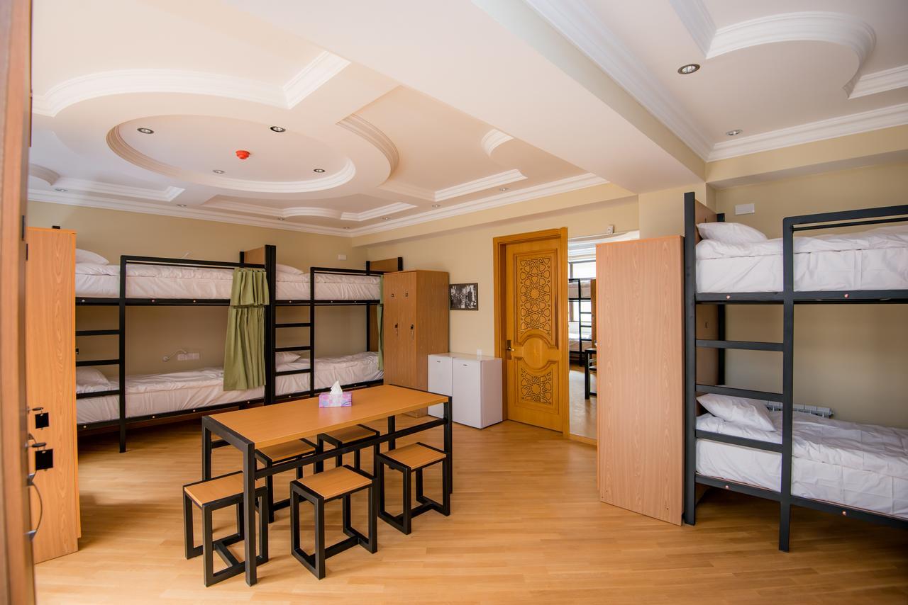 Feyu Hostel באקו מראה חיצוני תמונה